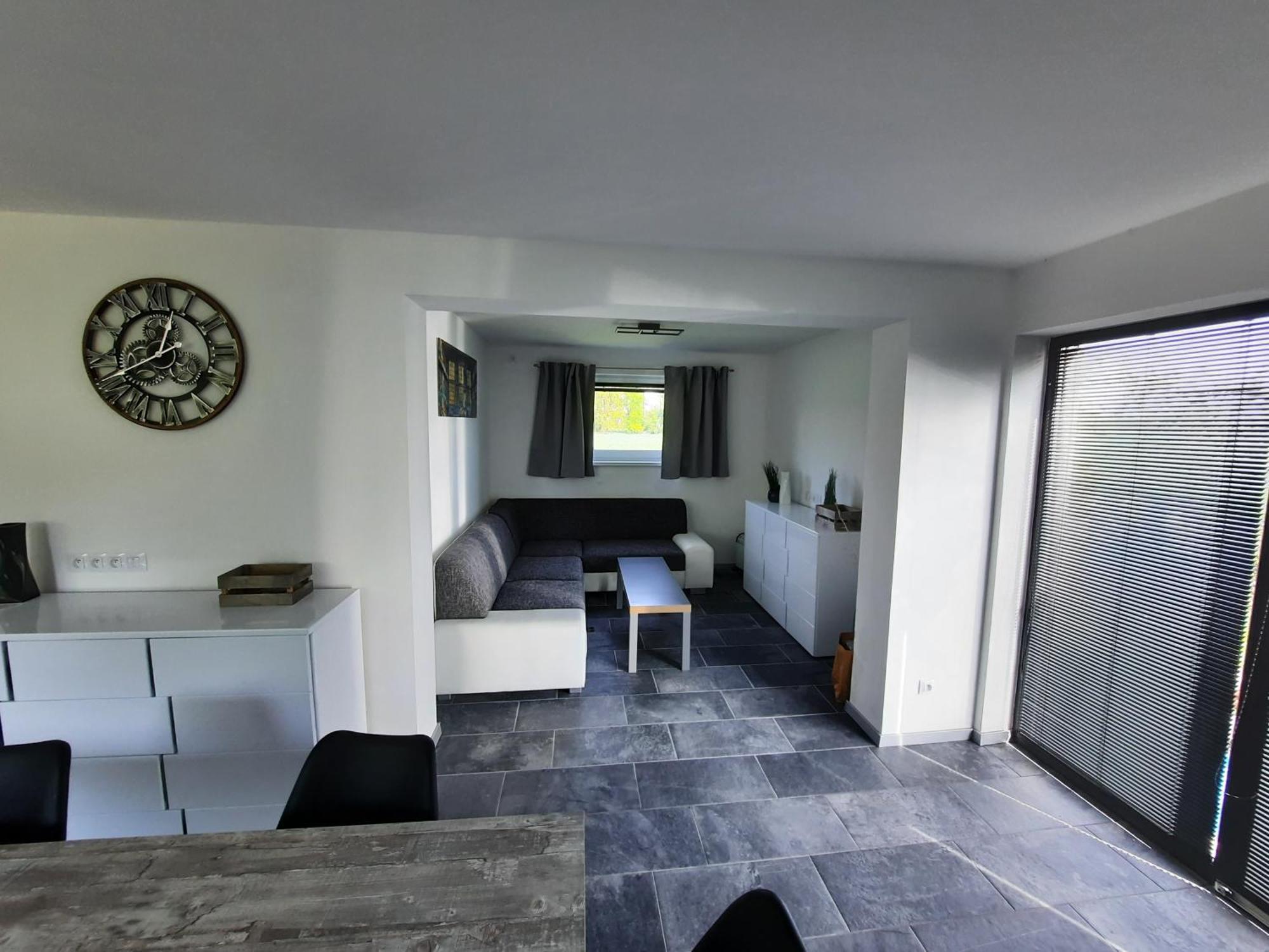 Bungalov Na Brehu Labe S Vlastnim Molem Pardubice Exterior foto